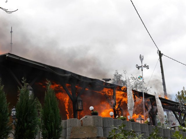 Gebaudebrand Schanzengraben 19_04_17 (2)